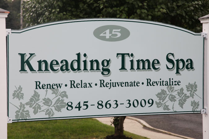 Kneading Time Massage Therapist In New Windsor Ny 